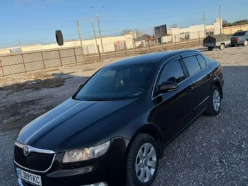 Авто Skoda Superb 2012 № 8539152