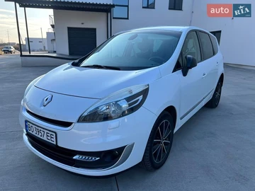 Авто Renault Scenic 2012 № 8539161