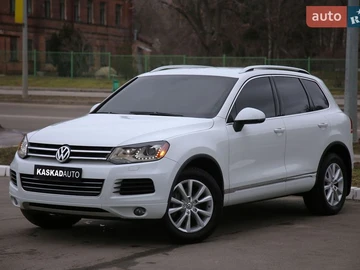 Авто Volkswagen Touareg 2014 № 8539451