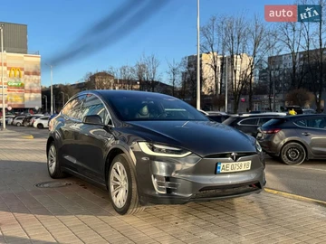 Авто Tesla Model X 2016 № 8539455