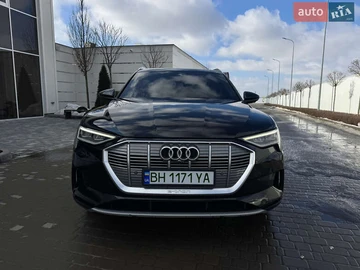Авто Audi E-Tron 2020 № 8539616