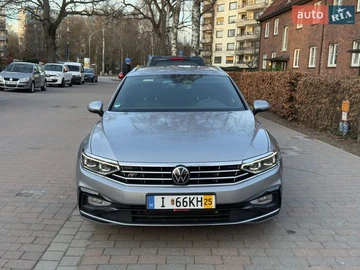 Авто Volkswagen Passat 2023 № 8539625