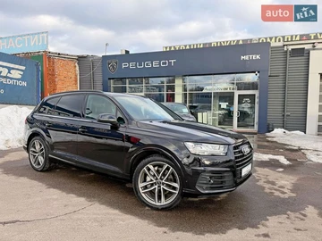 Авто Audi Q7 2018 № 8539651