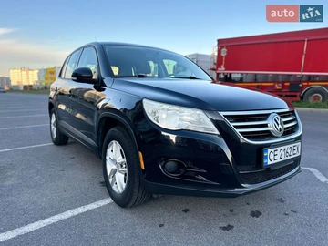 Авто Volkswagen Tiguan 2010 № 8540121