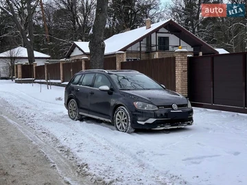 Авто Volkswagen Golf Alltrack 2017 № 8540133
