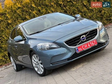 Авто Volvo V40 2013 № 8540139