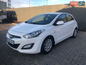 Авто Hyundai I30 2012 № 8540174