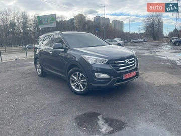 Авто Hyundai Santa Fe 2015 № 8540305