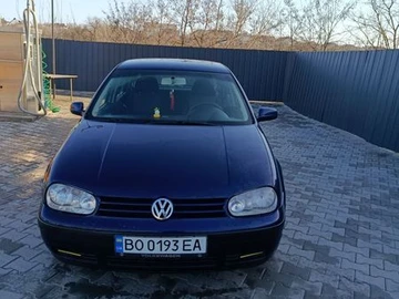 Авто Volkswagen Golf 2000 № 8540426