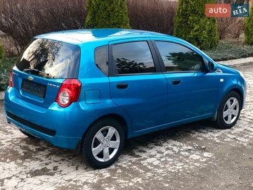 Авто Chevrolet Aveo 2009 № 8540575