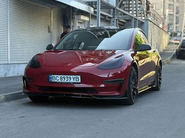 Авто Tesla Model 3 2021 № 8540738