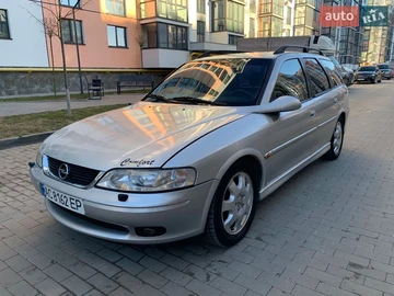 Авто Opel Vectra 2001 № 8541017