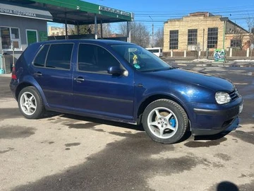 Авто Volkswagen Golf 2001 № 8541028
