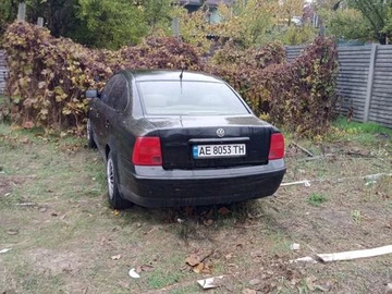 Авто Volkswagen Passat 1999 № 8541034