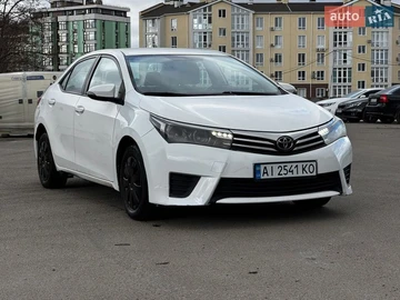 Авто Toyota Corolla 2018 № 8541198