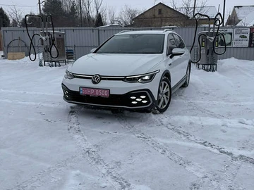 Авто Volkswagen Golf Alltrack 2023 № 8541288