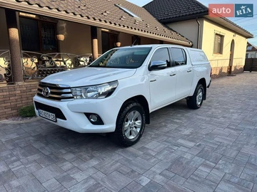 Авто Toyota Hilux 2016 № 8541291