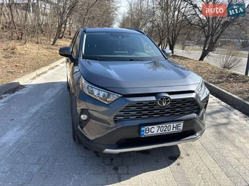 Авто Toyota Rav4 2021 № 8541306