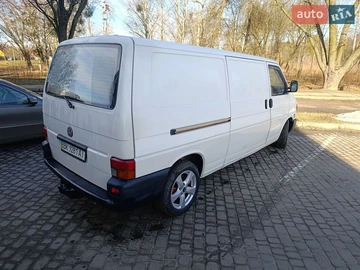 Авто Volkswagen Transporter 2002 № 8541486