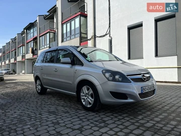 Авто Opel Zafira 2010 № 8541530
