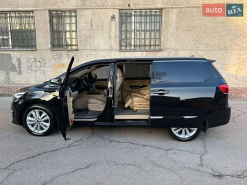 Авто KIA Carnival 2017 № 8541759