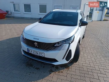 Авто Peugeot 3008 2023 № 8541788