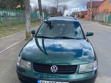 Авто Volkswagen Passat 2000 № 8541956