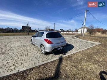 Авто Peugeot 308 2012 № 8542026