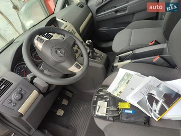 Авто Opel Zafira 2009 № 8542031