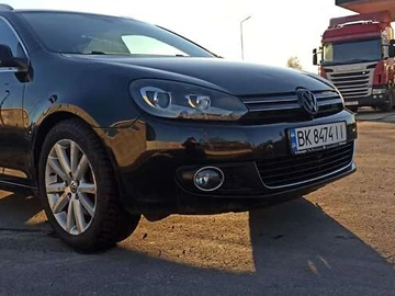 Авто Volkswagen Golf 2009 № 8542184