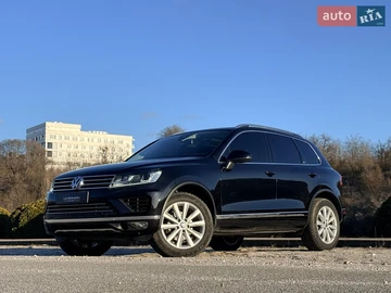 Авто Volkswagen Touareg 2016 № 8542464
