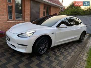 Авто Tesla Model 3 2020 № 8542497