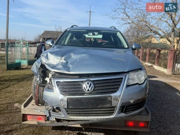 Авто Volkswagen Passat 2010 № 8542537