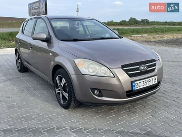 Авто KIA Ceed 2007 № 8542556