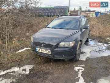 Авто Volvo V50 2004 № 8542560
