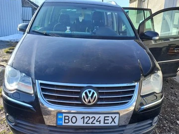 Авто Volkswagen Touran 2007 № 8542762