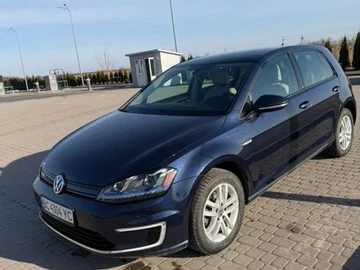 Авто Volkswagen E-Golf 2015 № 8542801