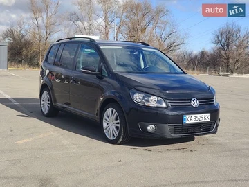 Авто Volkswagen Touran 2015 № 8542813