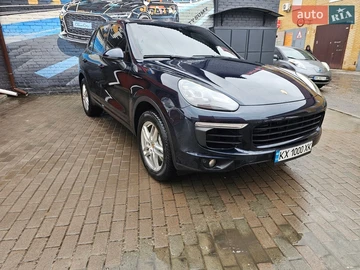 Авто Porsche Cayenne 2016 № 8543256