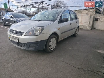 Авто Ford Fiesta 2006 № 8543335