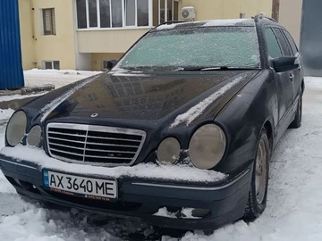 Авто Mercedes E-Class 2001 № 8543339
