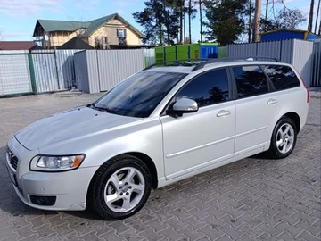 Авто Volvo V50 2011 № 8543613