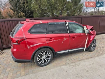 Авто Mitsubishi Outlander 2018 № 8543620