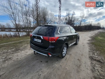 Авто Mitsubishi Outlander 2016 № 8543630