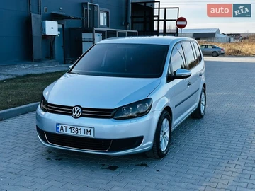 Авто Volkswagen Touran 2012 № 8543773