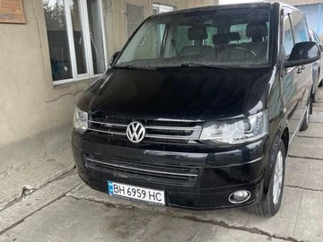 Авто Volkswagen Multivan 2010 № 8544009