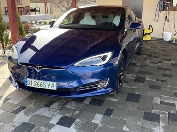 Авто Tesla Model S 2019 № 8544035