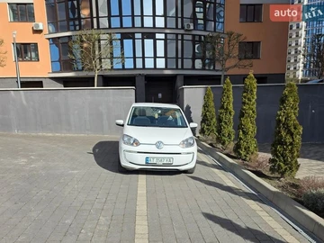Авто Volkswagen E-Up 2016 № 8544289