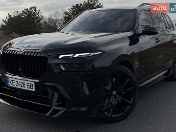 Авто BMW X7 2024 № 8544651
