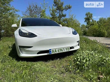 Авто Tesla Model 3 2019 № 8544826